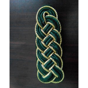 shoulder board